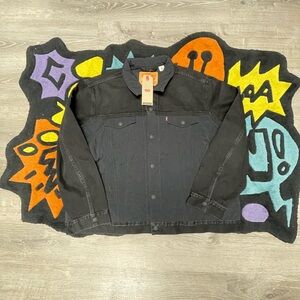 Men’s Levi’s jacket size 2XL